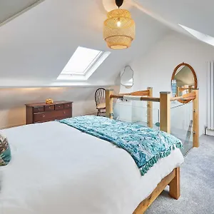 Host & - Tenby Whitby